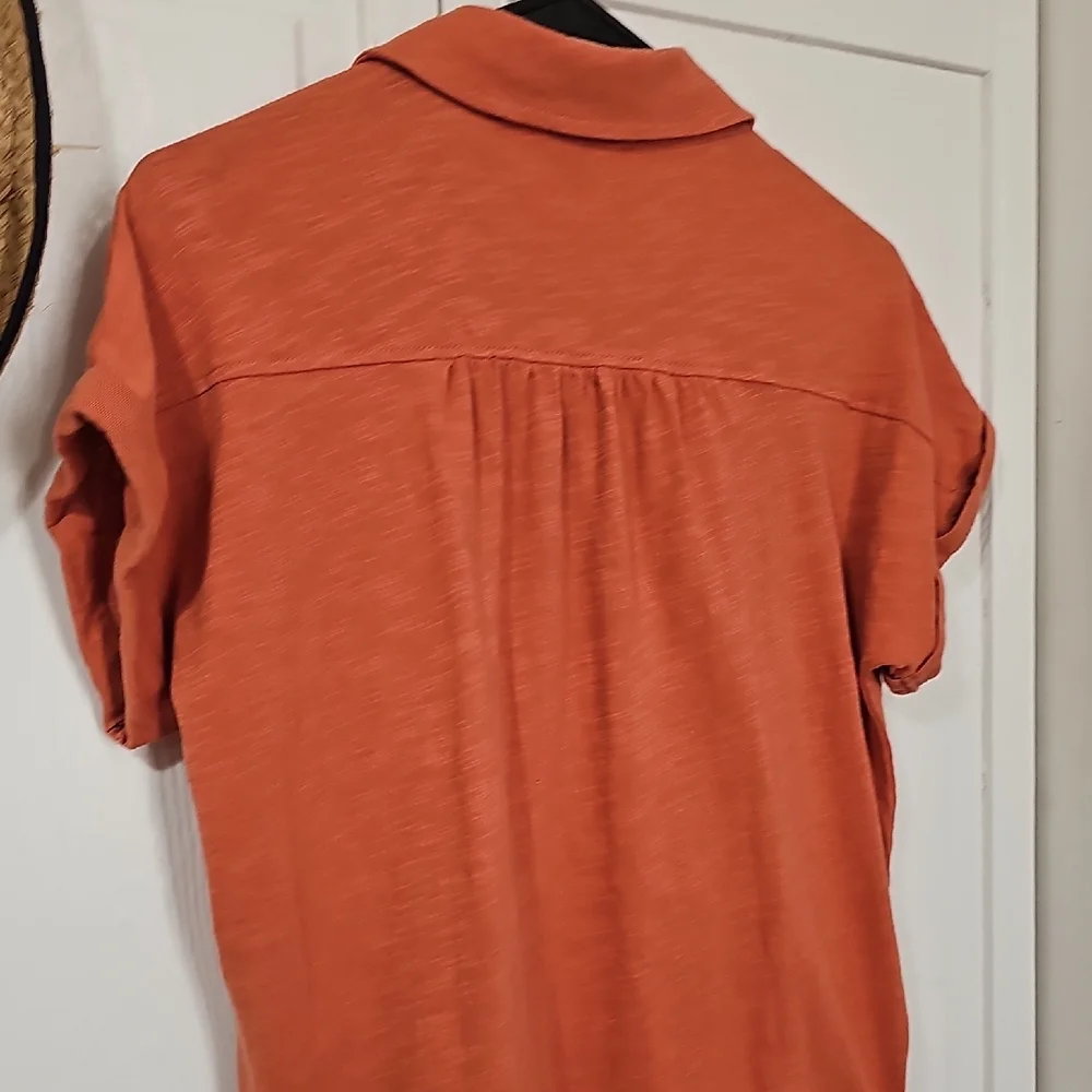 Women's Rust Button-Down Shirt - Picture 9 of 9